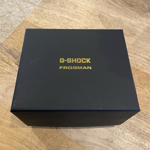 Gshock snake skin watch - Picture 2 of 11